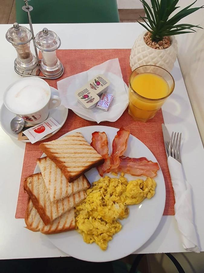 La Dolce Vita Barberini Rom Eksteriør billede